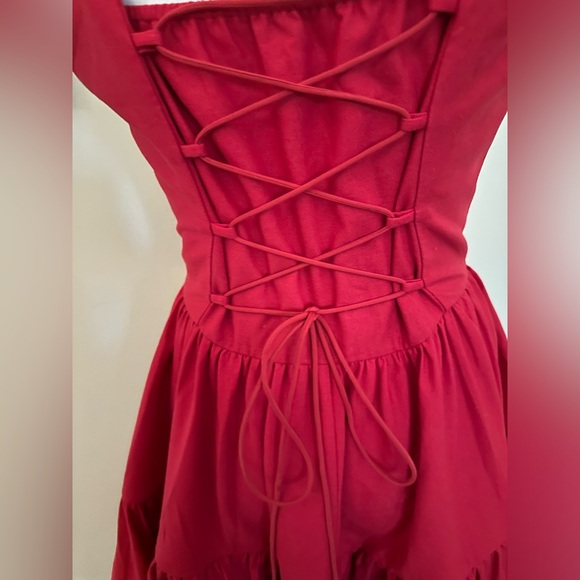 Adorable Chelsea Reece Madonna MIDI dress size 8-10 red dress square neckline - Picture 8 of 9